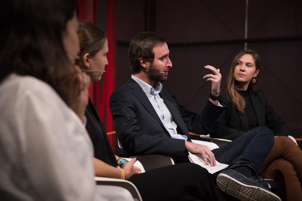 Mesa de debate sobre emprendimiento en South Summit