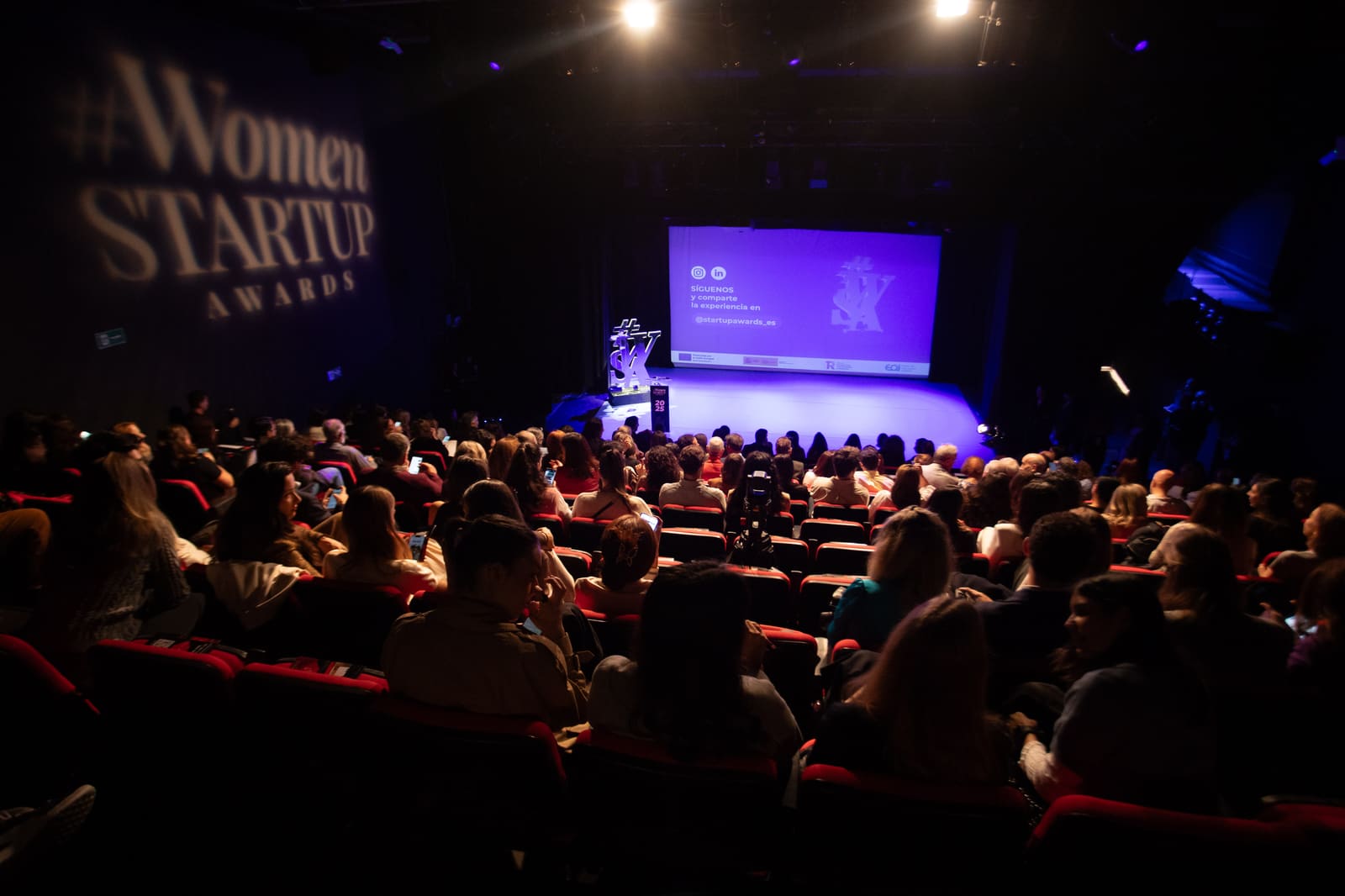 Público de la gala #WomenStartupAwards 2025